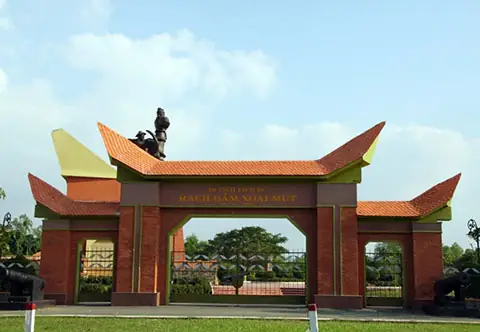 Khám Phá Khu Di Tích Lịch Sử Rạch Gầm - Xoài Mút: Lịch Sử, Giá Trị Và Trải Nghiệm 13 Khám Phá Khu Di Tích Lịch Sử Rạch Gầm – Xoài Mút: Lịch Sử, Giá Trị Và Trải Nghiệm
