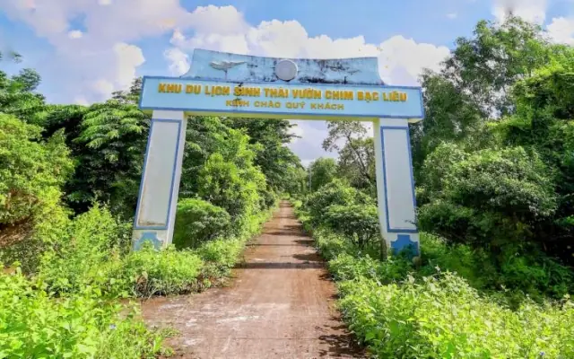 Top 10 Khu Du Lịch Sinh Thái Hấp Dẫn Nhất Bạc Liêu: Khám Phá Vẻ Đẹp Miền Tây Top 10 Khu Du Lịch Sinh Thái Hấp Dẫn Nhất Bạc Liêu: Khám Phá Vẻ Đẹp Miền Tây