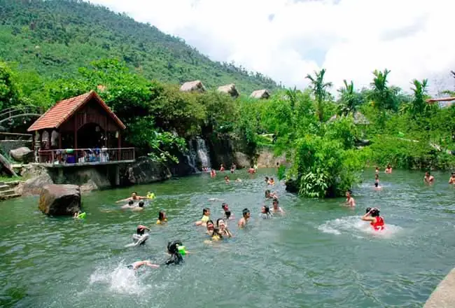 Khám Phá Chi Tiết Khu Du Lịch Sinh Thái Thái Hải: Trải Nghiệm Văn Hóa Và Thiên Nhiên Thái Nguyên Khám Phá Chi Tiết Khu Du Lịch Sinh Thái Thái Hải: Trải Nghiệm Văn Hóa Và Thiên Nhiên Thái Nguyên