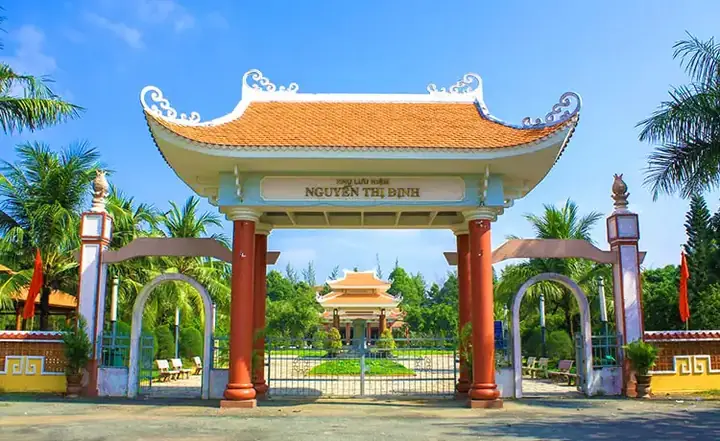 Khu Lưu Niệm Nguyễn Thị Định: Địa Chỉ Tham Quan, Lịch Sử Và Ý Nghĩa