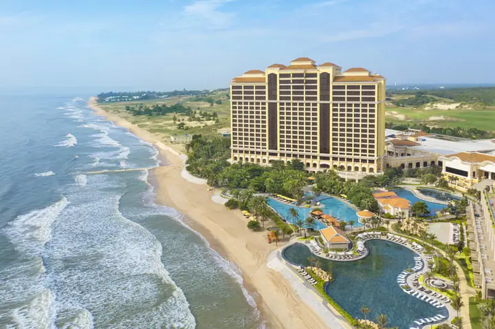 Top Khu Nghỉ Dưỡng Và Spa Bãi Biển Hồ Tràm: Trải Nghiệm Sang Trọng & Thư Giãn Tuyệt Vời 86 Top Khu Nghỉ Dưỡng Và Spa Bãi Biển Hồ Tràm: Trải Nghiệm Sang Trọng & Thư Giãn Tuyệt Vời