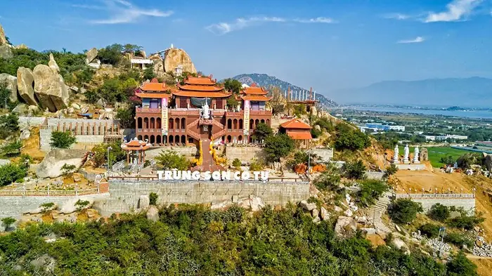 Khu Trung Sơn Có Gì Chơi? Khám Phá Địa Điểm Ăn Uống, Vui Chơi Hấp Dẫn 71 Khu Trung Sơn Có Gì Chơi? Khám Phá Địa Điểm Ăn Uống, Vui Chơi Hấp Dẫn