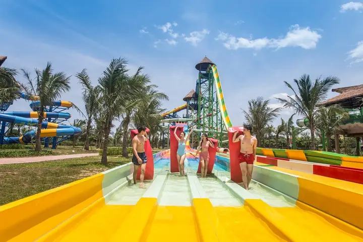 Vinwonders Cửa Hội: Kinh Nghiệm Vui Chơi, Giá Vé & Cẩm Nang Chi Tiết Từ A-z Vinwonders Cửa Hội: Kinh Nghiệm Vui Chơi, Giá Vé & Cẩm Nang Chi Tiết Từ A-z