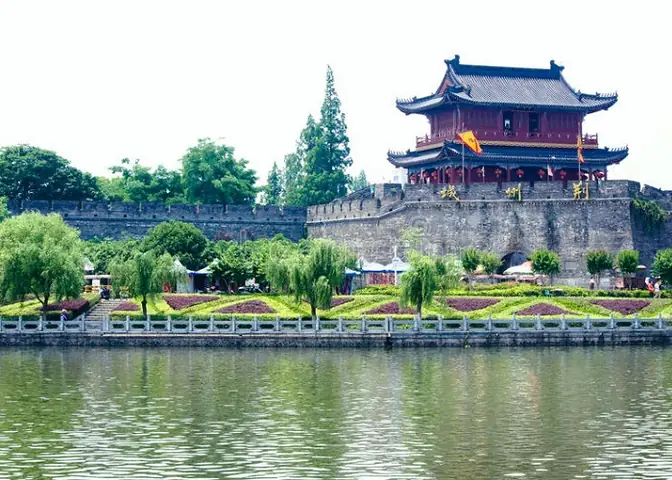 Kinh Châu: Khám Phá Thành Cổ, Văn Hóa Và Lịch Sử Hồ Bắc Trung Quốc 20 Kinh Châu: Khám Phá Thành Cổ, Văn Hóa Và Lịch Sử Hồ Bắc Trung Quốc
