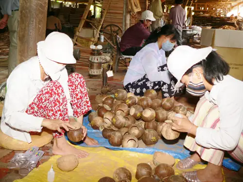 Khám Phá Làng Nghề Truyền Thống Bến Tre: Di Sản Văn Hóa Và Điểm Đến Du Lịch Độc Đáo