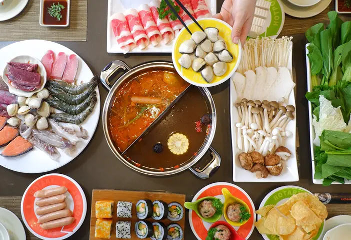 Lẩu Băng Chuyền Kichi Kichi Bình Dương: Địa Chỉ, Menu & Giá Cập Nhật Lẩu Băng Chuyền Kichi Kichi Bình Dương: Địa Chỉ, Menu & Giá Cập Nhật