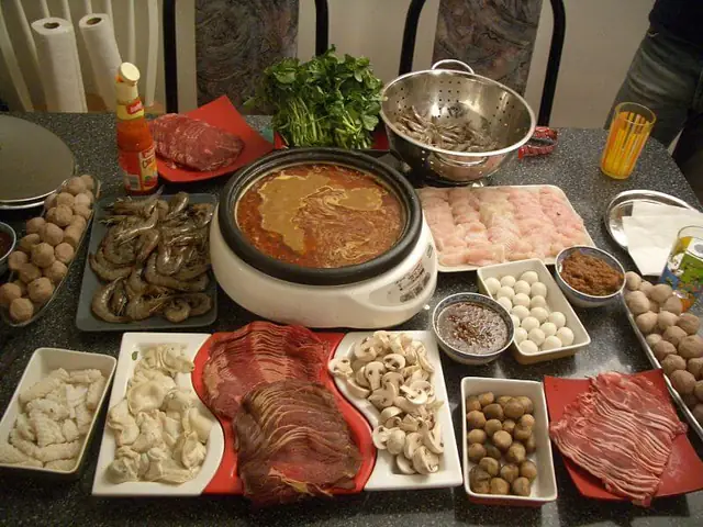 Khám Phá Lẩu Tả Pí Lù Đà Lạt: Địa Điểm, Cách Thưởng Thức Và Bí Quyết Làm Món Ngon 66 Khám Phá Lẩu Tả Pí Lù Đà Lạt: Địa Điểm, Cách Thưởng Thức Và Bí Quyết Làm Món Ngon