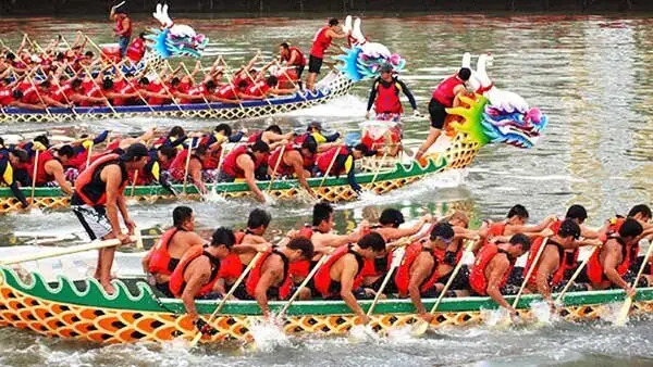 Lễ Hội Đua Thuyền Truyền Thống: Ý Nghĩa, Lịch Sử Và Các Địa Điểm Nổi Bật