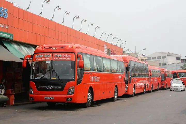 Lịch Chạy Xe Phương Trang: Tra Cứu Tuyến, Giờ Đi & Giá Vé Chi Tiết