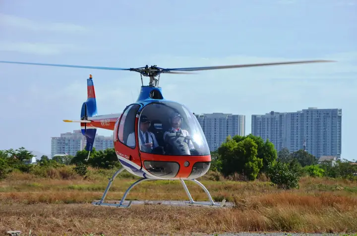Trải Nghiệm Bay Trực Thăng Ngắm Cảnh Vũng Tàu: Gói Dịch Vụ, Lộ Trình & Giá Vé Chi Tiết