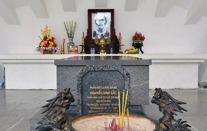 Mộ Nguyễn Sinh Sắc Ở Đâu? Thông Tin Chi Tiết Về Khu Di Tích Lịch Sử