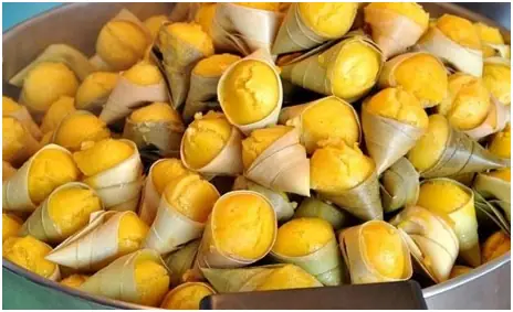 Khám Phá Ẩm Thực Khmer: Những Món Ăn Đặc Trưng Không Thể Bỏ Lỡ 26 Khám Phá Ẩm Thực Khmer: Những Món Ăn Đặc Trưng Không Thể Bỏ Lỡ