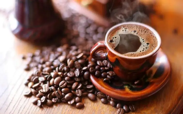 Mua Cà Phê Ngon Ở Buôn Ma Thuột: Top Địa Điểm & Lưu Ý Chọn Lựa Chất Lượng
