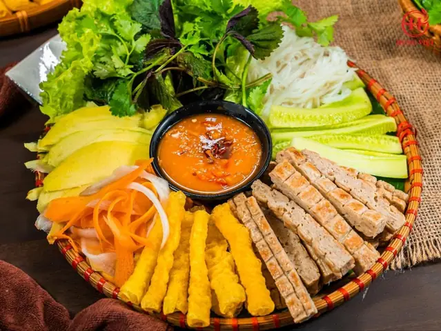 Nem Nướng Nha Trang Ngon Tại Bình Thạnh: Danh Sách Quán, Địa Chỉ & Kinh Nghiệm
