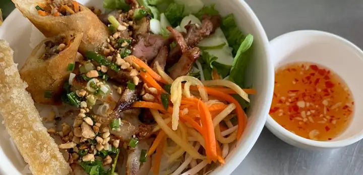 Mr. Nem: Khám Phá Nem Nướng Nha Trang Ngon Chuẩn Vị Tại Tp.hcm Mr. Nem: Khám Phá Nem Nướng Nha Trang Ngon Chuẩn Vị Tại Tp.hcm