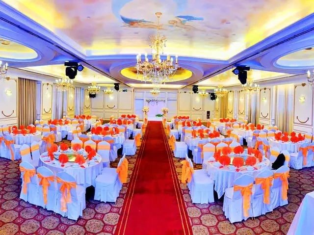 Nhà Hàng Đèn Lồng Đỏ Nha Trang: Review Không Gian, Ẩm Thực & Thông Tin Chi Tiết 2 Nhà Hàng Đèn Lồng Đỏ Nha Trang: Review Không Gian, Ẩm Thực & Thông Tin Chi Tiết