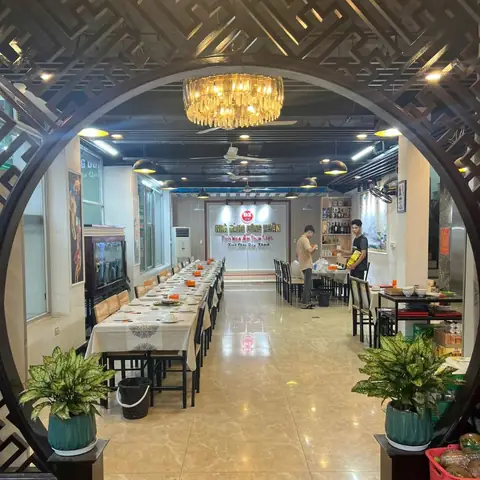 Top Nhà Hàng Đồng Quê Ngon Nhất Lê Trọng Tấn: Trải Nghiệm Hương Vị Việt Chuẩn Mực 19 Top Nhà Hàng Đồng Quê Ngon Nhất Lê Trọng Tấn: Trải Nghiệm Hương Vị Việt Chuẩn Mực