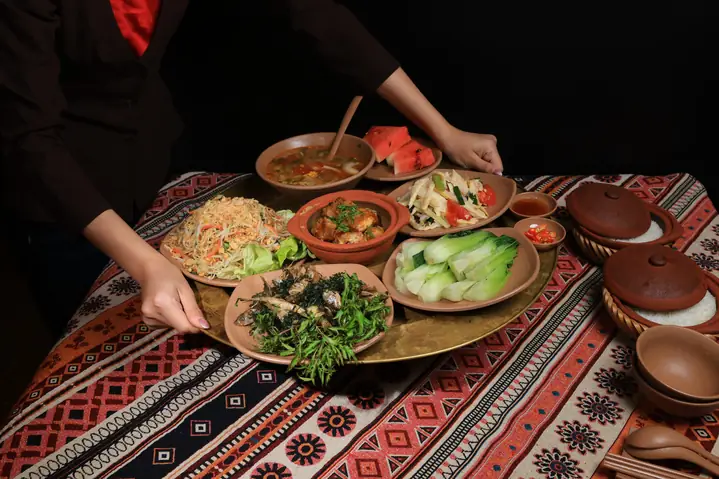 Nhà Hàng Làng Nương Yên Tử: Trải Nghiệm Ẩm Thực Quê Nhà & Dịch Vụ Lưu Trú 48 Nhà Hàng Làng Nương Yên Tử: Trải Nghiệm Ẩm Thực Quê Nhà & Dịch Vụ Lưu Trú