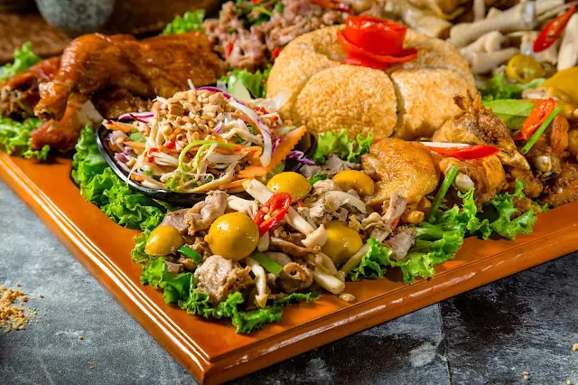 Nhà Hàng Thiên Trúc 316 Nguyễn Trãi: Review, Địa Chỉ & Menu Gà Ngon Nổi Tiếng
