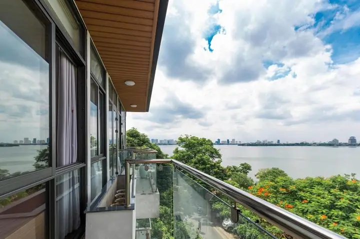 Nhà Nghỉ Gần Hồ Tây Giá Rẻ: Top Địa Điểm Đáng Lưu Lại Năm 2024