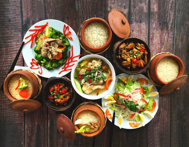 Ăn Gì Ngon Ở Đà Lạt? Khám Phá 30+ Món Đặc Sản Nhất Định Phải Thử Ăn Gì Ngon Ở Đà Lạt? Khám Phá 30+ Món Đặc Sản Nhất Định Phải Thử