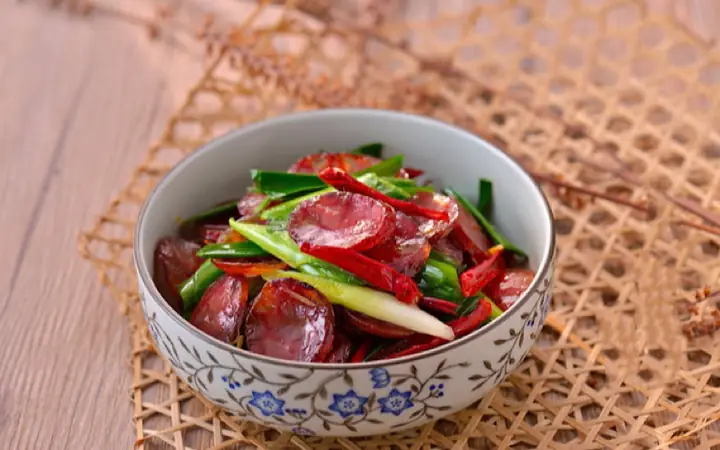 15+ Món Ngon "tốn Cơm" Từ Lạp Xưởng Dễ Làm Tại Nhà 15+ Món Ngon "tốn Cơm" Từ Lạp Xưởng Dễ Làm Tại Nhà
