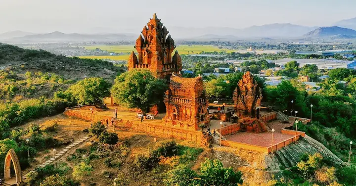 Phan Rang Ninh Thuan Có Gì Chơi? Top Địa Điểm Và Trải Nghiệm Không Thể Bỏ Lỡ Phan Rang Ninh Thuan Có Gì Chơi? Top Địa Điểm Và Trải Nghiệm Không Thể Bỏ Lỡ