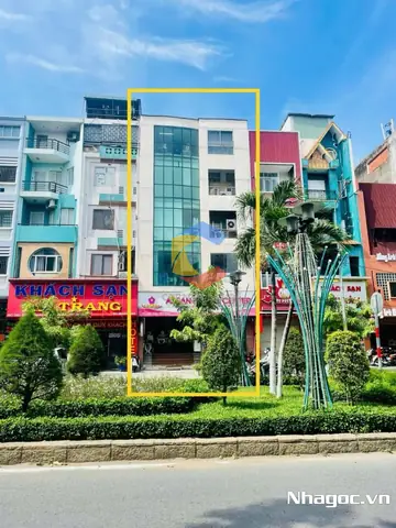 Phố Ẩm Thực Phan Xích Long: Khám Phá Thiên Đường Ăn Uống Đa Dạng Tại Phú Nhuận Phố Ẩm Thực Phan Xích Long: Khám Phá Thiên Đường Ăn Uống Đa Dạng Tại Phú Nhuận