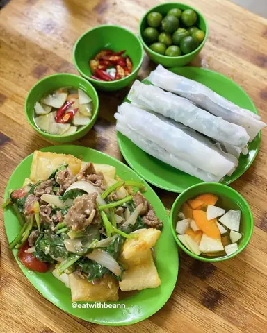 Phở Cuốn Ngũ Xã Hồ Tây: Khám Phá Quán Ngon Hà Nội Chuẩn Vị Phở Cuốn Ngũ Xã Hồ Tây: Khám Phá Quán Ngon Hà Nội Chuẩn Vị