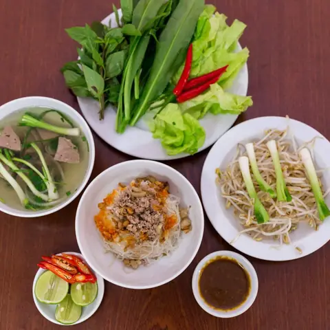 Khám Phá Phở Khô Gia Lai Ngon Chuẩn Vị Tại Sài Gòn: Top Quán Nhất Định Phải Thử