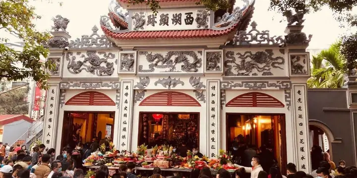 Phủ Tây Hồ Mở Cửa Mấy Giờ? Thông Tin Chi Tiết Giờ Mở Cửa, Đóng Cửa & Lưu Ý Quan Trọng