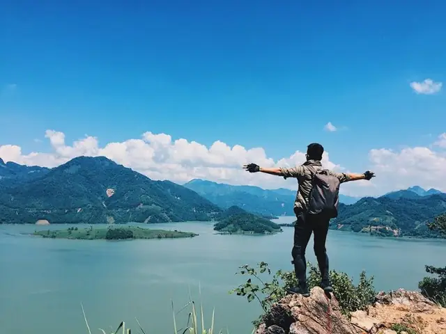 Top Địa Điểm Phượt Xe Máy Gần Hà Nội: Cẩm Nang Cho Hành Trình Cuối Tuần