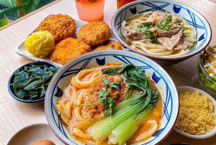Quán Ăn Gần Chợ Tân Định: Khám Phá Thiên Đường Ẩm Thực Sài Gòn