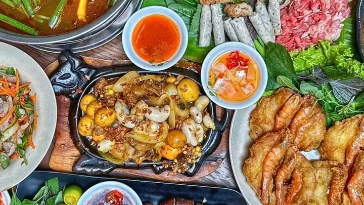 Top Quán Ăn Ngon Rẻ Quận 3: Khám Phá Danh Sách Điểm Đến Hấp Dẫn Top Quán Ăn Ngon Rẻ Quận 3: Khám Phá Danh Sách Điểm Đến Hấp Dẫn
