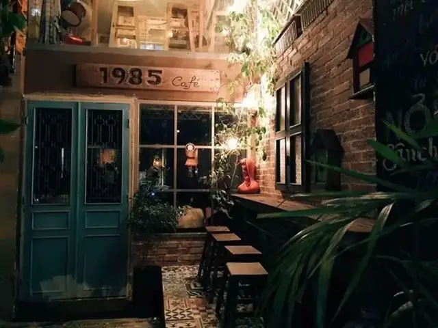 Top Quán Cafe Acoustic Quận 10: Khám Phá Không Gian Âm Nhạc Chill & Lãng Mạn Top Quán Cafe Acoustic Quận 10: Khám Phá Không Gian Âm Nhạc Chill & Lãng Mạn