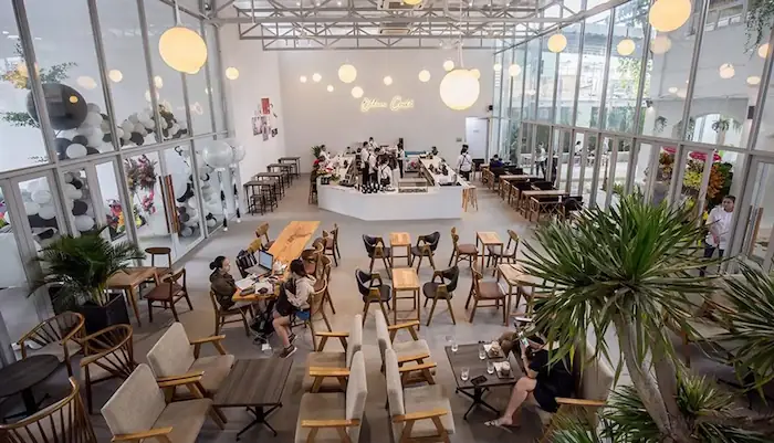 Top Quán Cà Phê Quận 7: Review Chi Tiết View Đẹp, Yên Tĩnh, Check-in & Mở Cửa 24/7 Top Quán Cà Phê Quận 7: Review Chi Tiết View Đẹp, Yên Tĩnh, Check-in & Mở Cửa 24/7