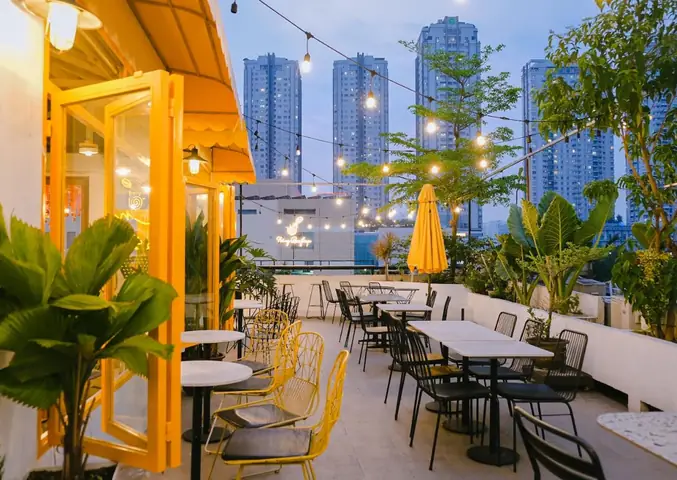 Top Quán Cafe Đẹp Quận 1: Check-in Sài Gòn View "triệu Đô" Không Thể Bỏ Lỡ Top Quán Cafe Đẹp Quận 1: Check-in Sài Gòn View "triệu Đô" Không Thể Bỏ Lỡ