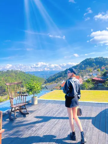 Top Quán Cafe Sống Ảo Đà Lạt: View Đẹp, Góc Chill & Kinh Nghiệm Check-in Top Quán Cafe Sống Ảo Đà Lạt: View Đẹp, Góc Chill & Kinh Nghiệm Check-in