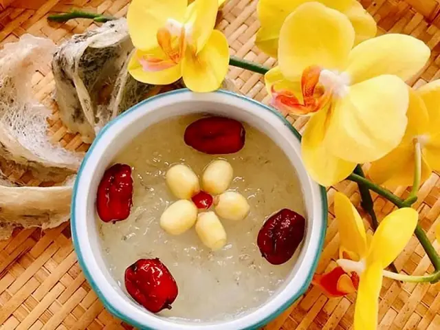 Top Quán Chè Ngon Nhất Huế: Khám Phá Danh Sách Địa Chỉ Chuẩn Vị Cố Đô Top Quán Chè Ngon Nhất Huế: Khám Phá Danh Sách Địa Chỉ Chuẩn Vị Cố Đô