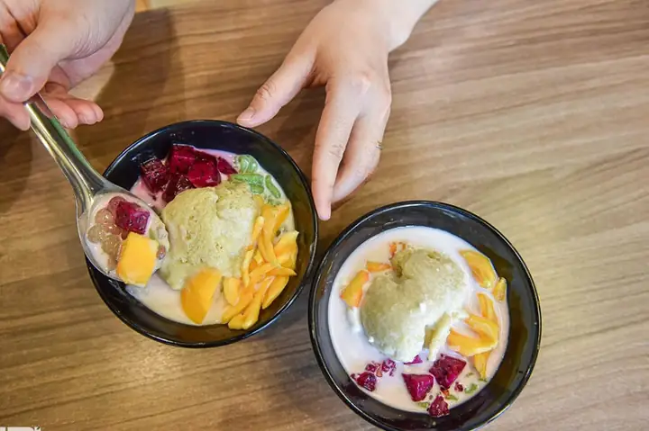 Top 15+ Quán Chè Ngon Nổi Tiếng Đà Nẵng: Khám Phá Thiên Đường Ăn Vặt Mát Lạnh Top 15+ Quán Chè Ngon Nổi Tiếng Đà Nẵng: Khám Phá Thiên Đường Ăn Vặt Mát Lạnh