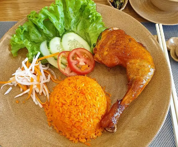 Top 15 Quán Cơm Gà Đà Nẵng Ngon Nhất & Bí Quyết Chọn Quán Chuẩn Vị