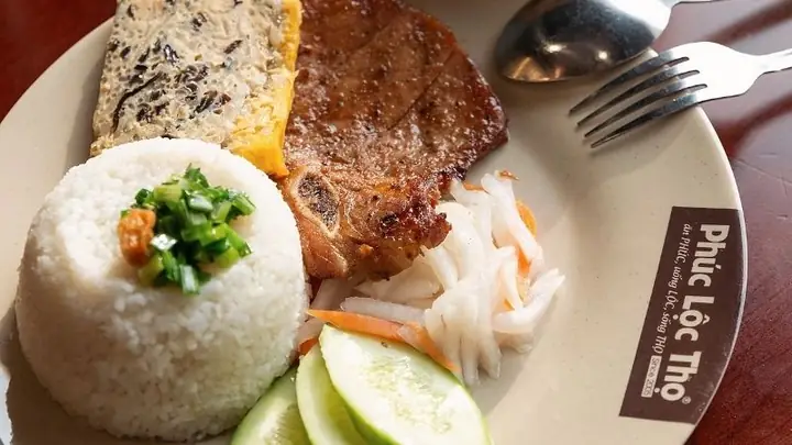 Quán Cơm Ngon Quận 7: Top Địa Chỉ Hấp Dẫn Cho Dân Sành Ăn Quán Cơm Ngon Quận 7: Top Địa Chỉ Hấp Dẫn Cho Dân Sành Ăn