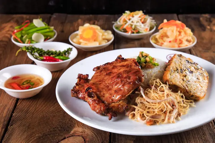 Top Quán Cơm Tấm Ngon Nha Trang Được Thực Khách Săn Đón Top Quán Cơm Tấm Ngon Nha Trang Được Thực Khách Săn Đón