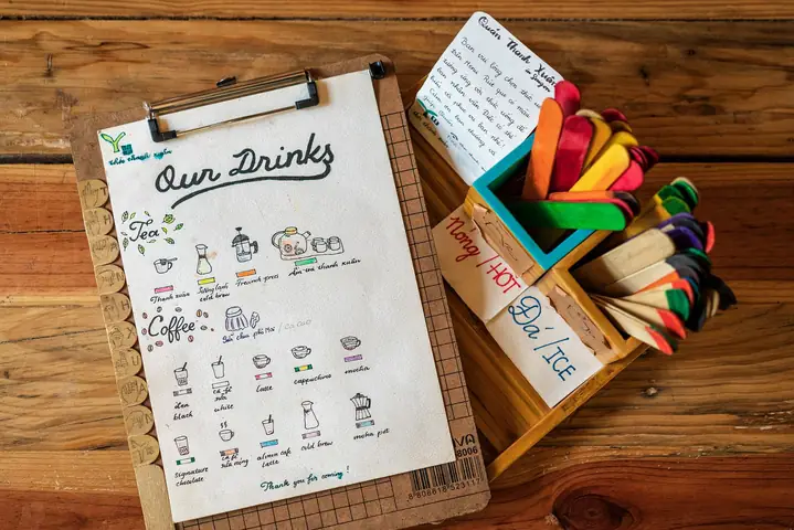 Quán Của Thời Thanh Xuân Sài Gòn: Trải Nghiệm Cafe Ý Nghĩa Và Không Gian Độc Đáo