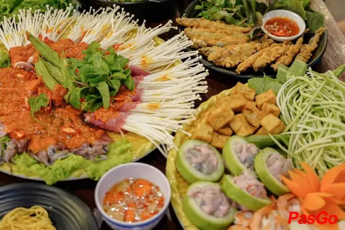 Top Quán Hải Sản Ngon Rẻ Tại Tuy Hòa: Địa Chỉ & Kinh Nghiệm Ăn Uống Chuẩn Dân Địa Phương