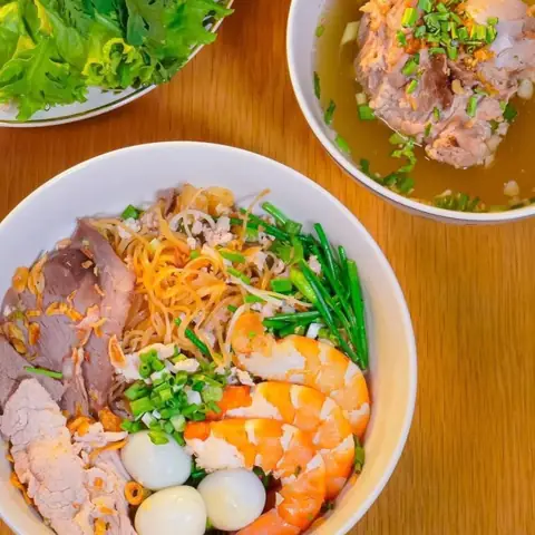 Khám Phá 17 Quán Hủ Tiếu Ngon Nhất Sài Gòn: Trải Nghiệm Vị Chuẩn Đậm Đà Khám Phá 17 Quán Hủ Tiếu Ngon Nhất Sài Gòn: Trải Nghiệm Vị Chuẩn Đậm Đà