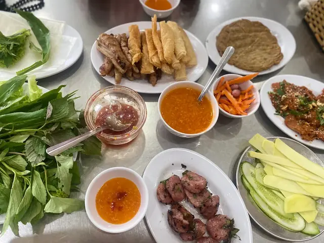 Nem Nướng Đặng Văn Quyên Nha Trang: Địa Chỉ, Cách Thưởng Thức & Kinh Nghiệm Nem Nướng Đặng Văn Quyên Nha Trang: Địa Chỉ, Cách Thưởng Thức & Kinh Nghiệm