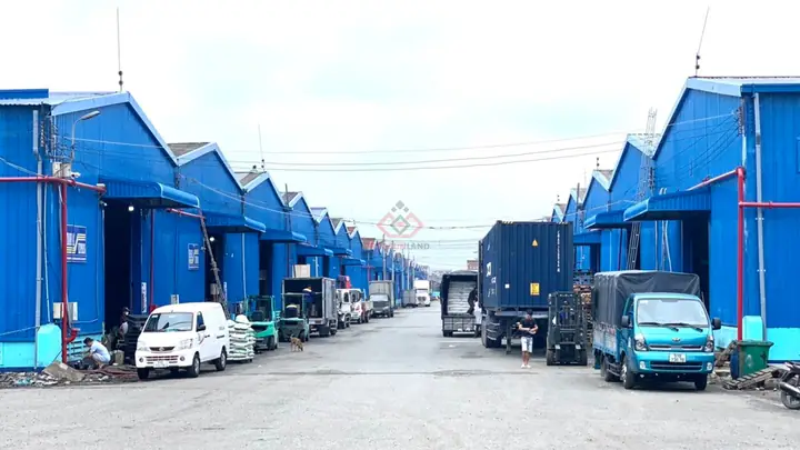 Sóng Thần Quán Buôn Ma Thuột: Khám Phá Địa Điểm Ăn Uống Hấp Dẫn