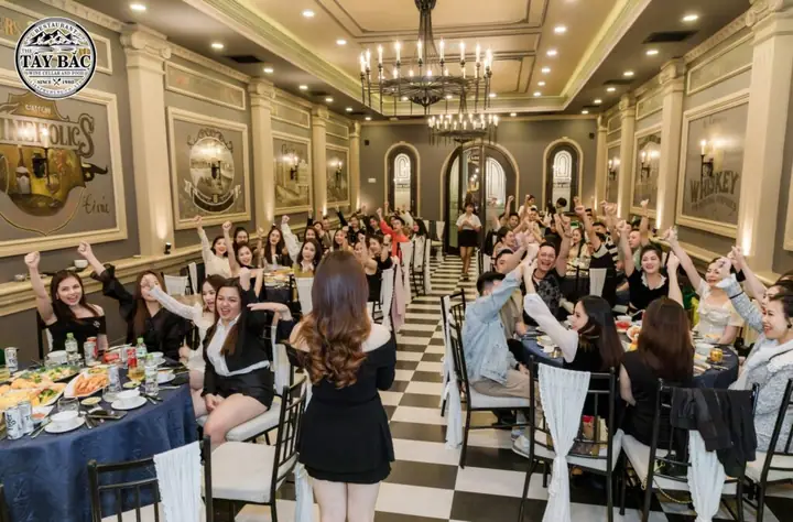 Sóng Thần Quán Buôn Ma Thuột: Khám Phá Địa Điểm Ăn Uống Hấp Dẫn