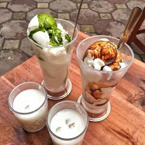 Top 10 Quán Sữa Chua Ngon Nhất Hà Nội: Trải Nghiệm Vị Ngon Độc Đáo Top 10 Quán Sữa Chua Ngon Nhất Hà Nội: Trải Nghiệm Vị Ngon Độc Đáo
